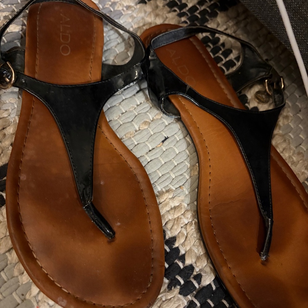 Aldo black glossy sandals
